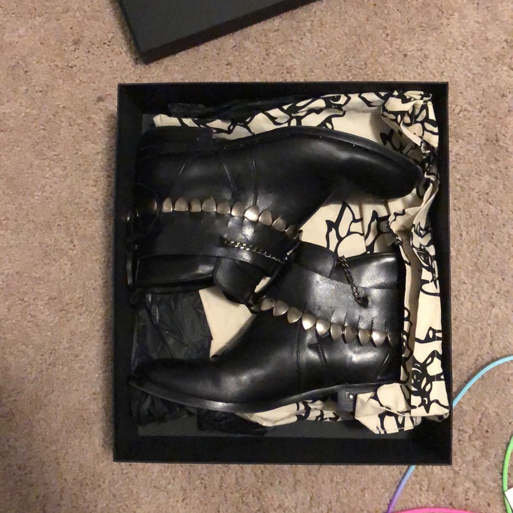 Freda salvador black booties
